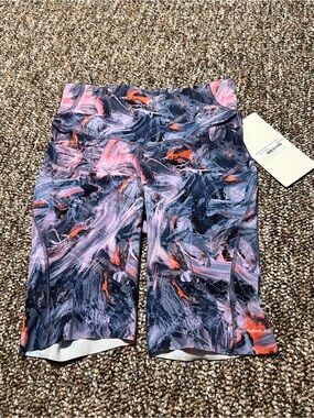 Lululemon Base Pace High-Rise Short 8" Atmospheric Purple Multi Size 4 New